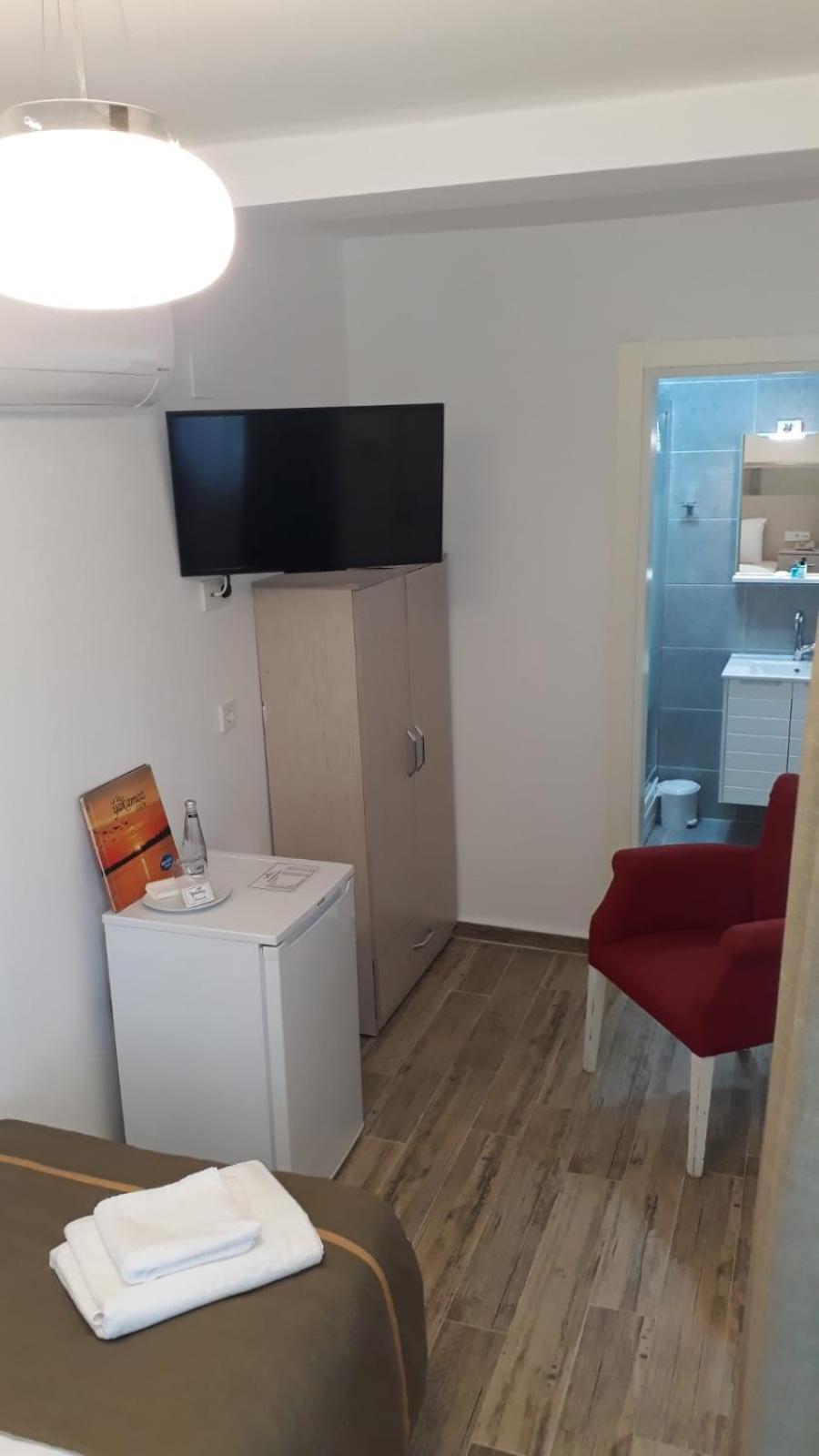 Yakamoz Otel 乌尔拉 外观 照片
