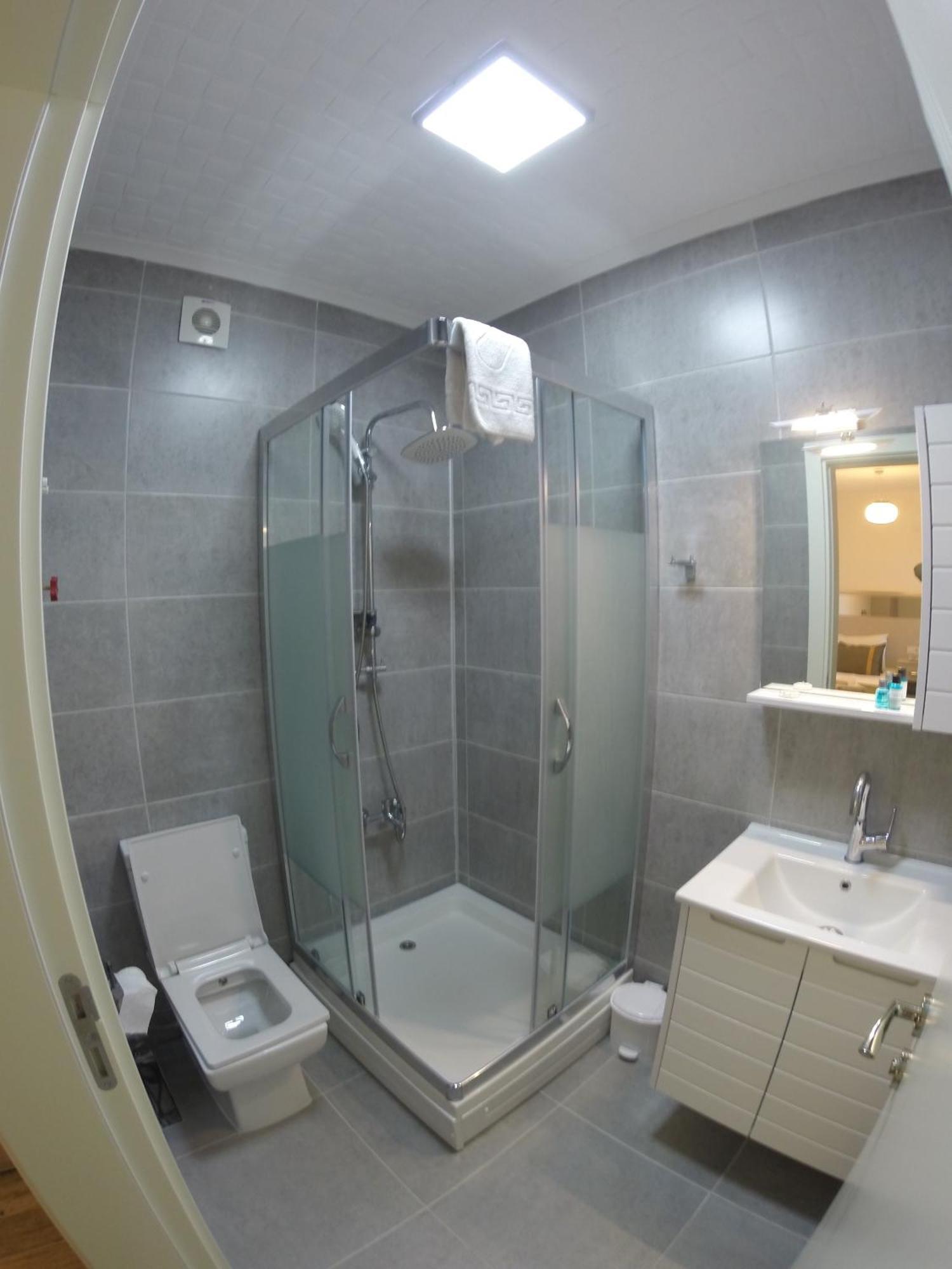 Yakamoz Otel 乌尔拉 外观 照片